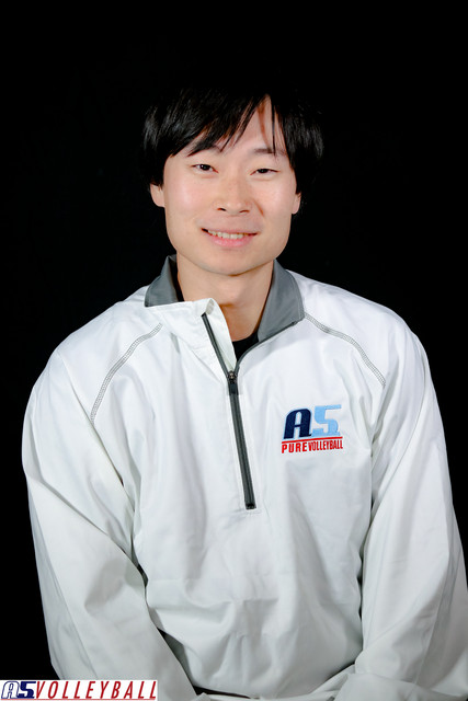 Assistant coach Han Xu