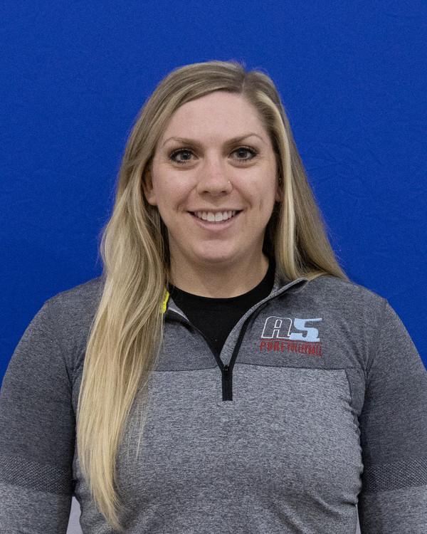 Assistant coach Lauren Sheets